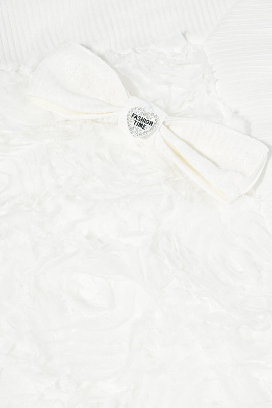 Lace Blanket with a Bow, ecru