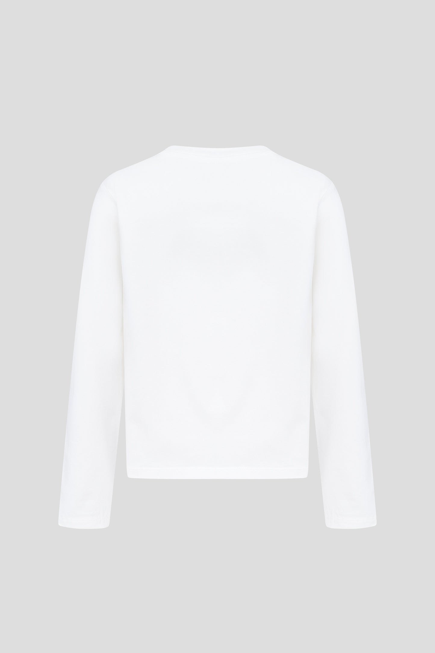 Long sleeve tee with a print of a girl with her hair loose