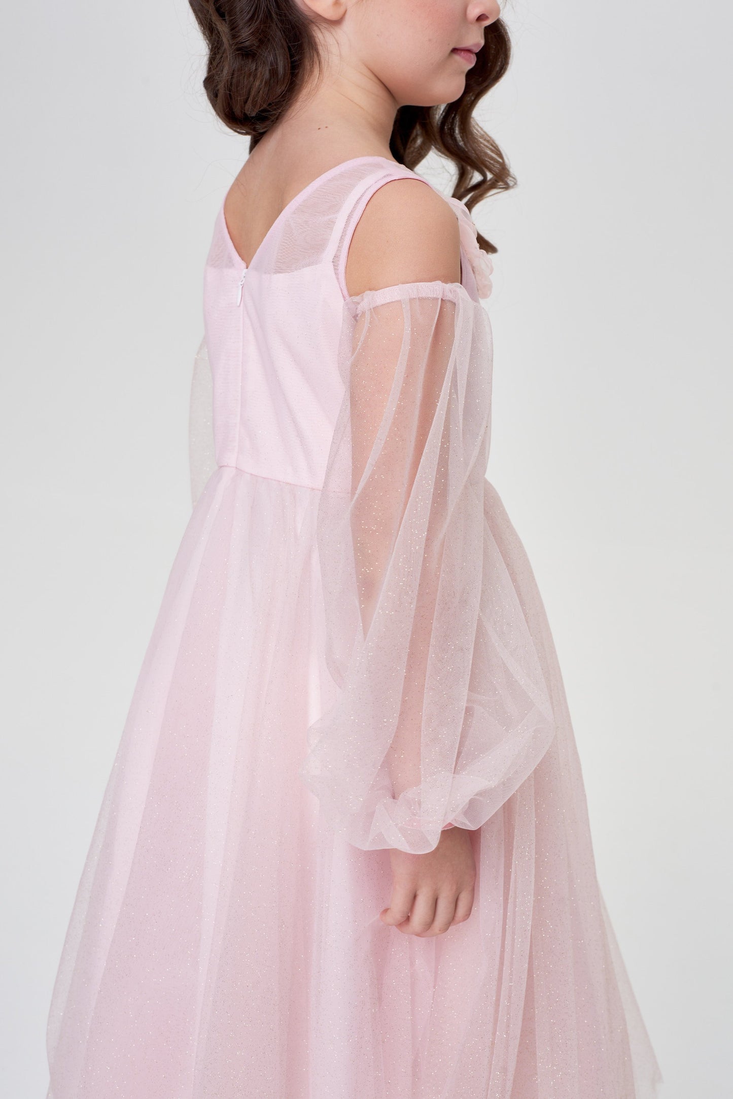 Smart dress with detachable sleeves nude