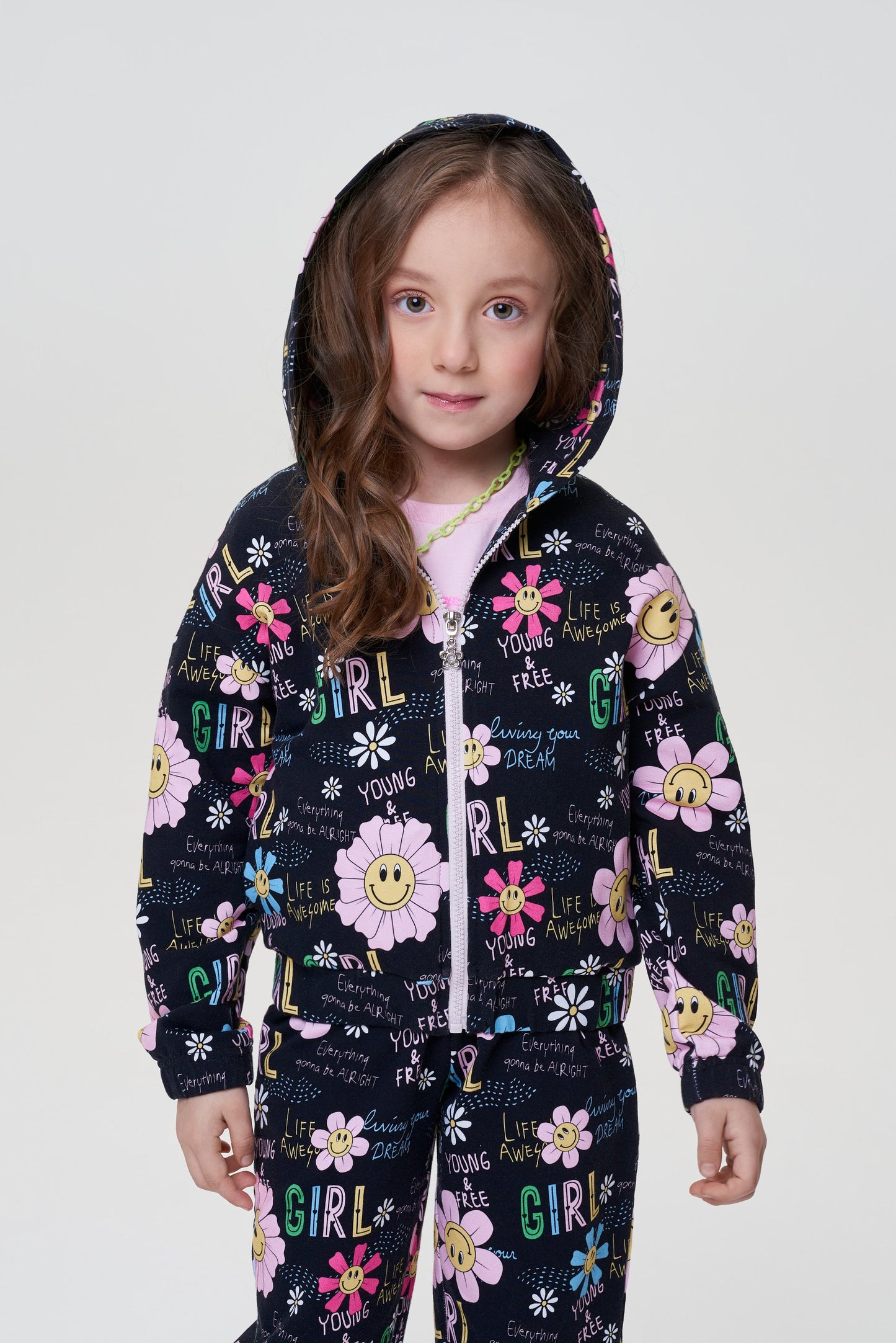 Tracksuit ( Sweatshirt and sweatpants)