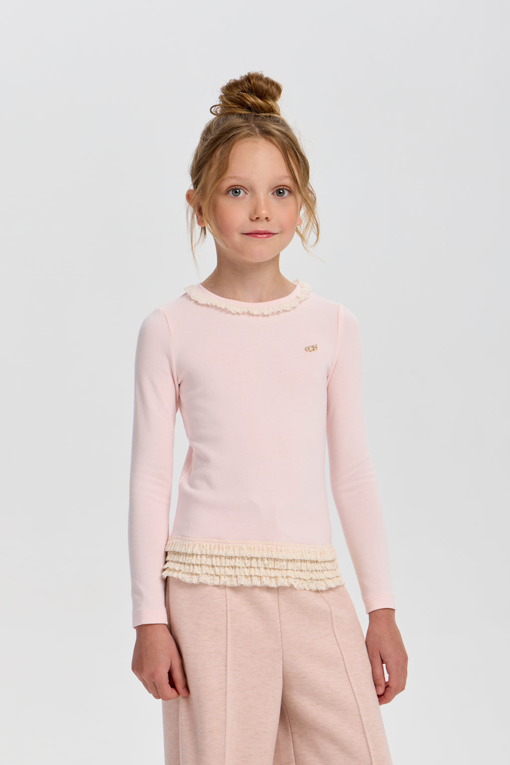 Elegant Turtleneck with laces