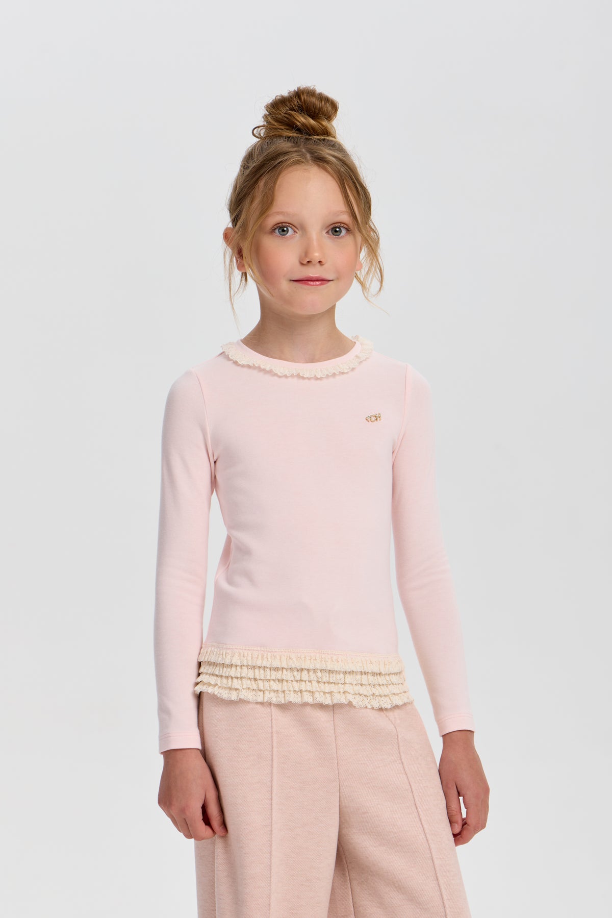 Elegant Turtleneck with laces