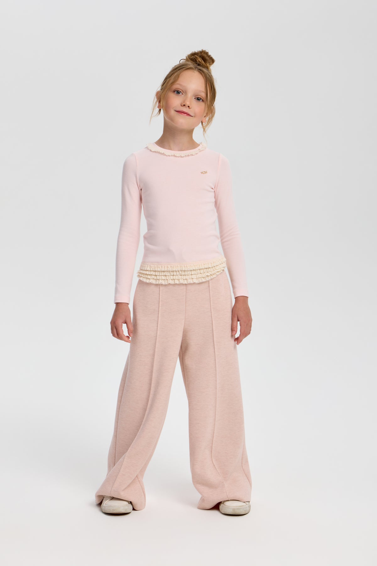 Elegant Turtleneck with laces