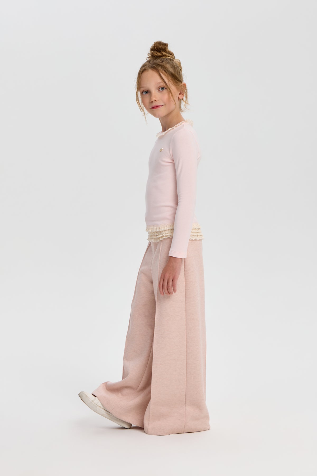 Elegant Turtleneck with laces