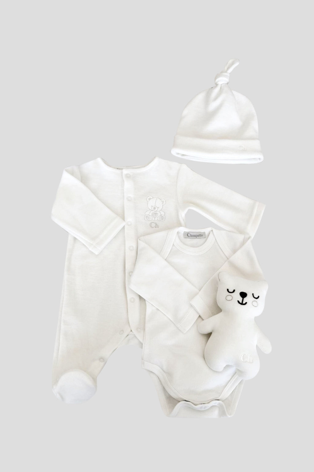 Unisex Gift Set for Newborn (overall, bodysuit, hat and souvenir "Bear")