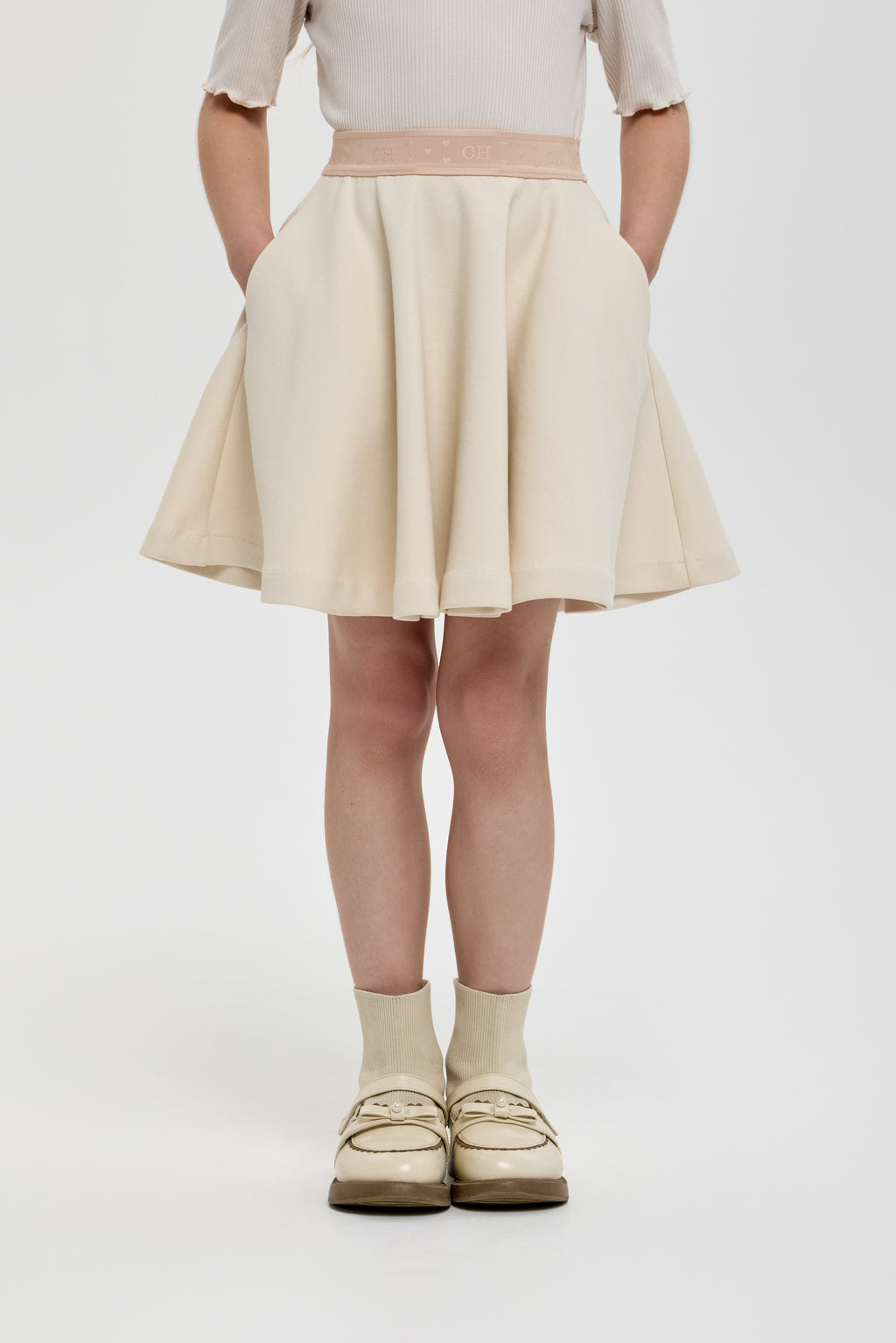 Elegant Footer Skirt