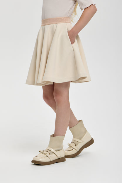 Elegant Footer Skirt