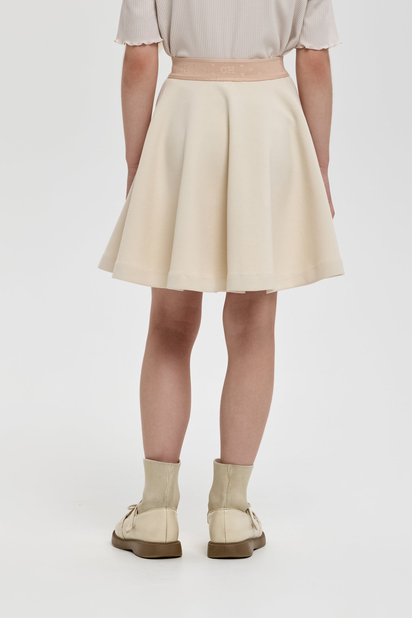 Elegant Footer Skirt