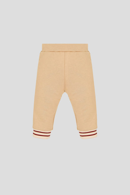 Warm Pants, sandy