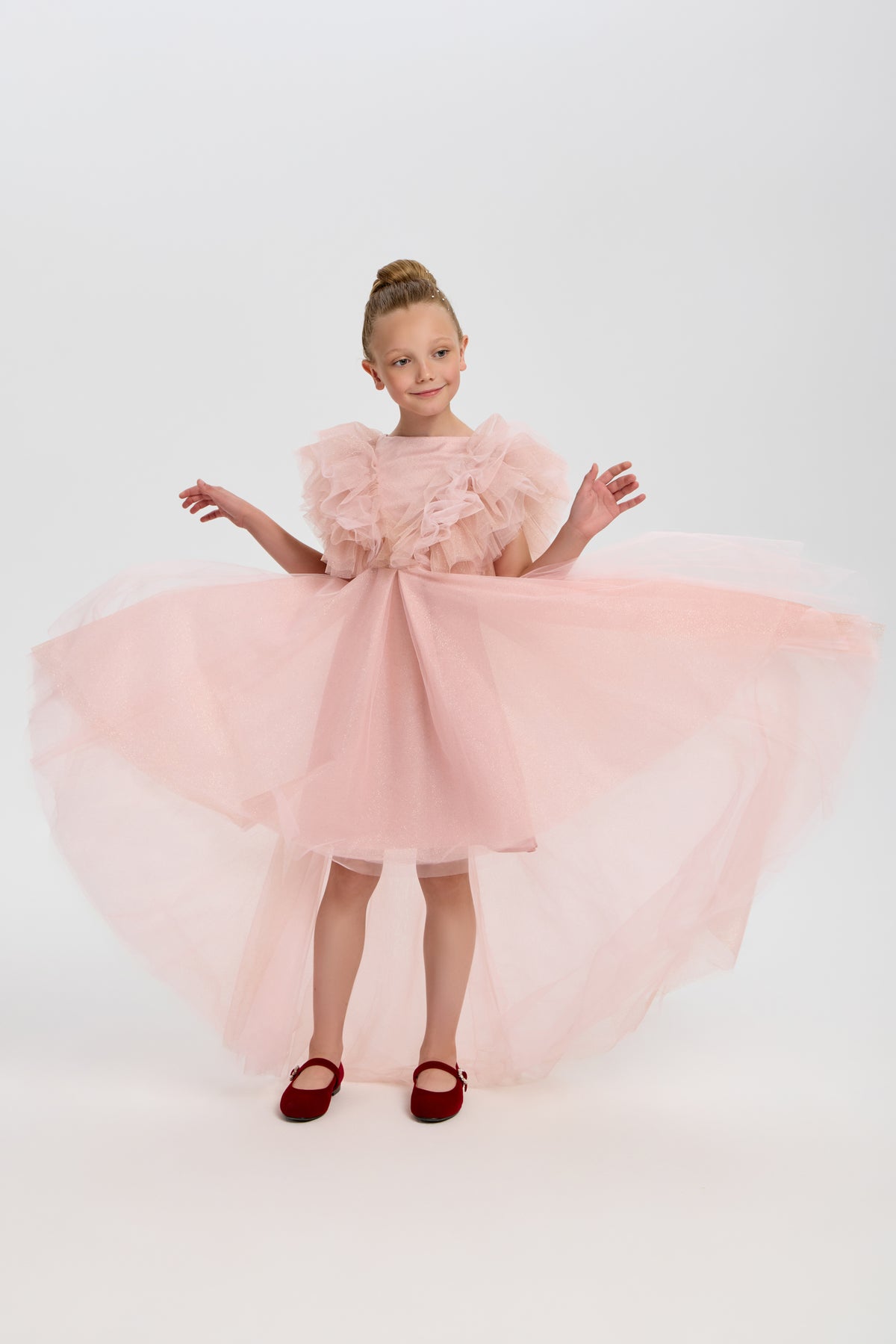 Elegant Dress with Trail