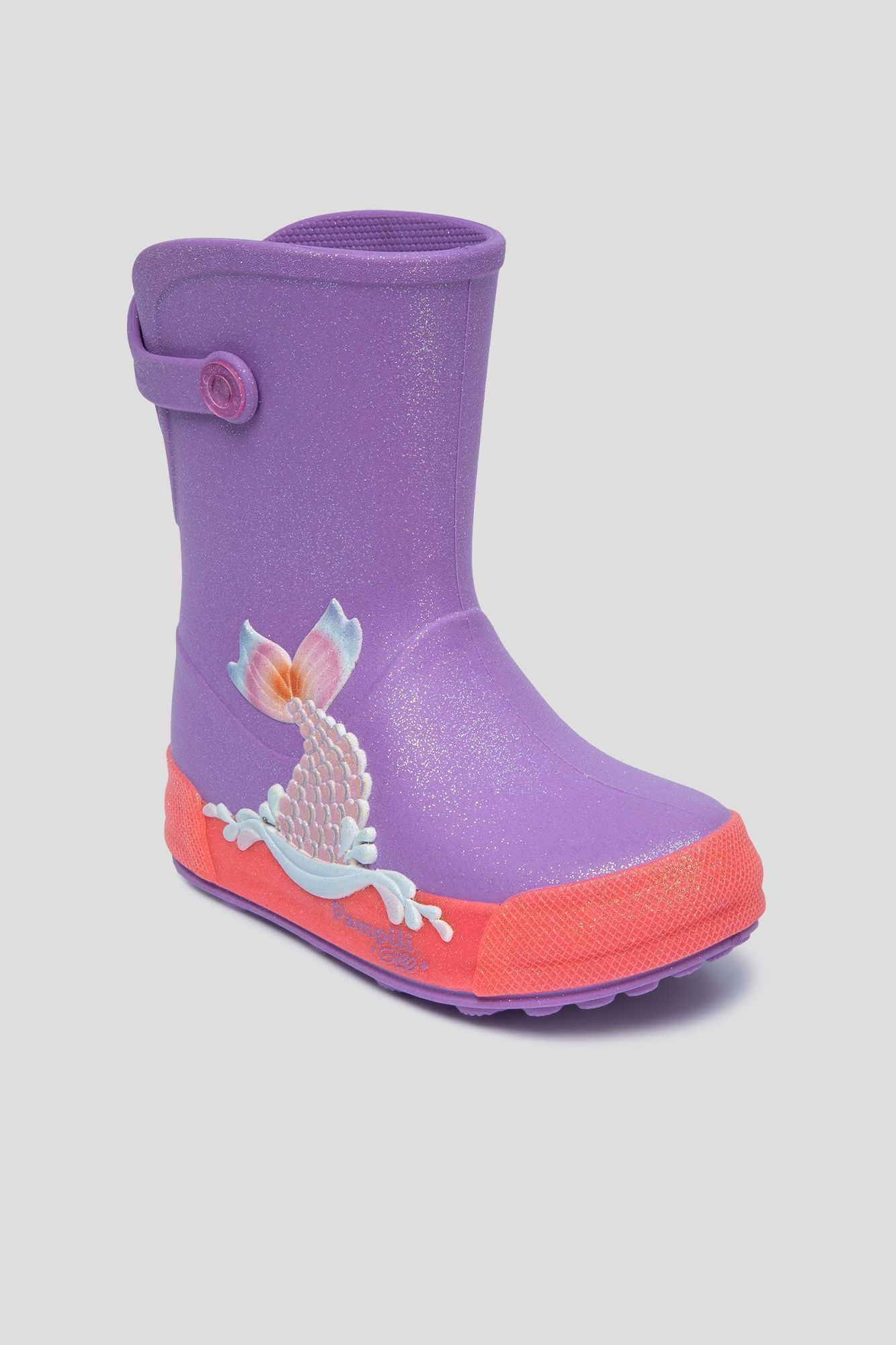 Decorated boots, lilac