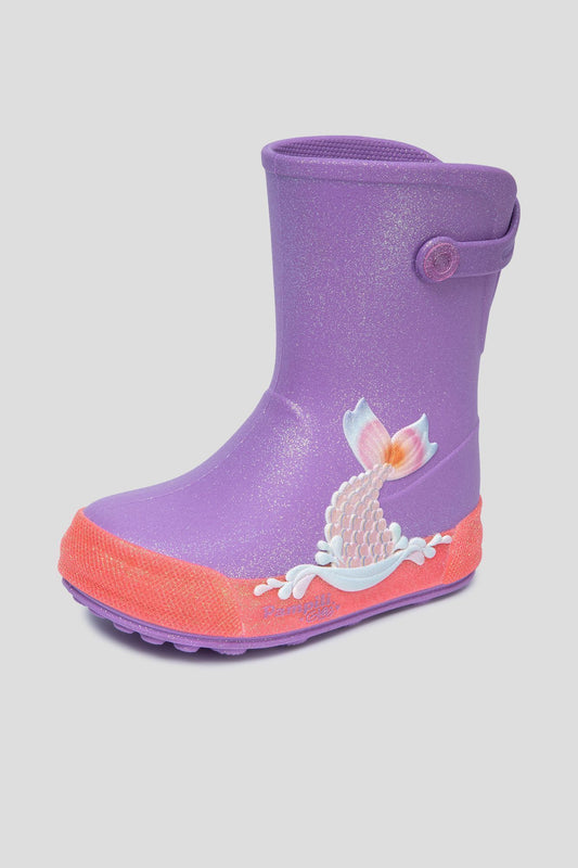 Decorated boots, lilac