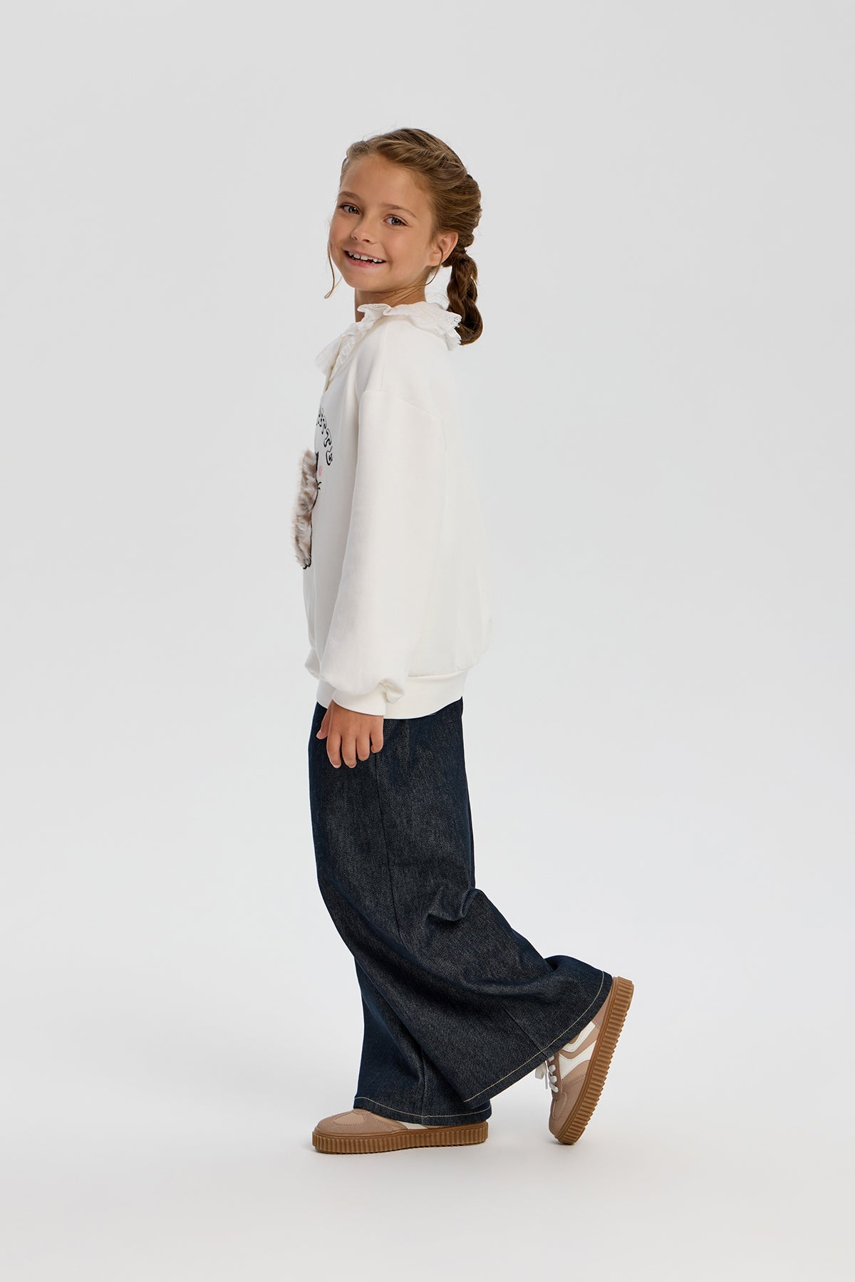 Leopard Applique Sweatshirt for girl