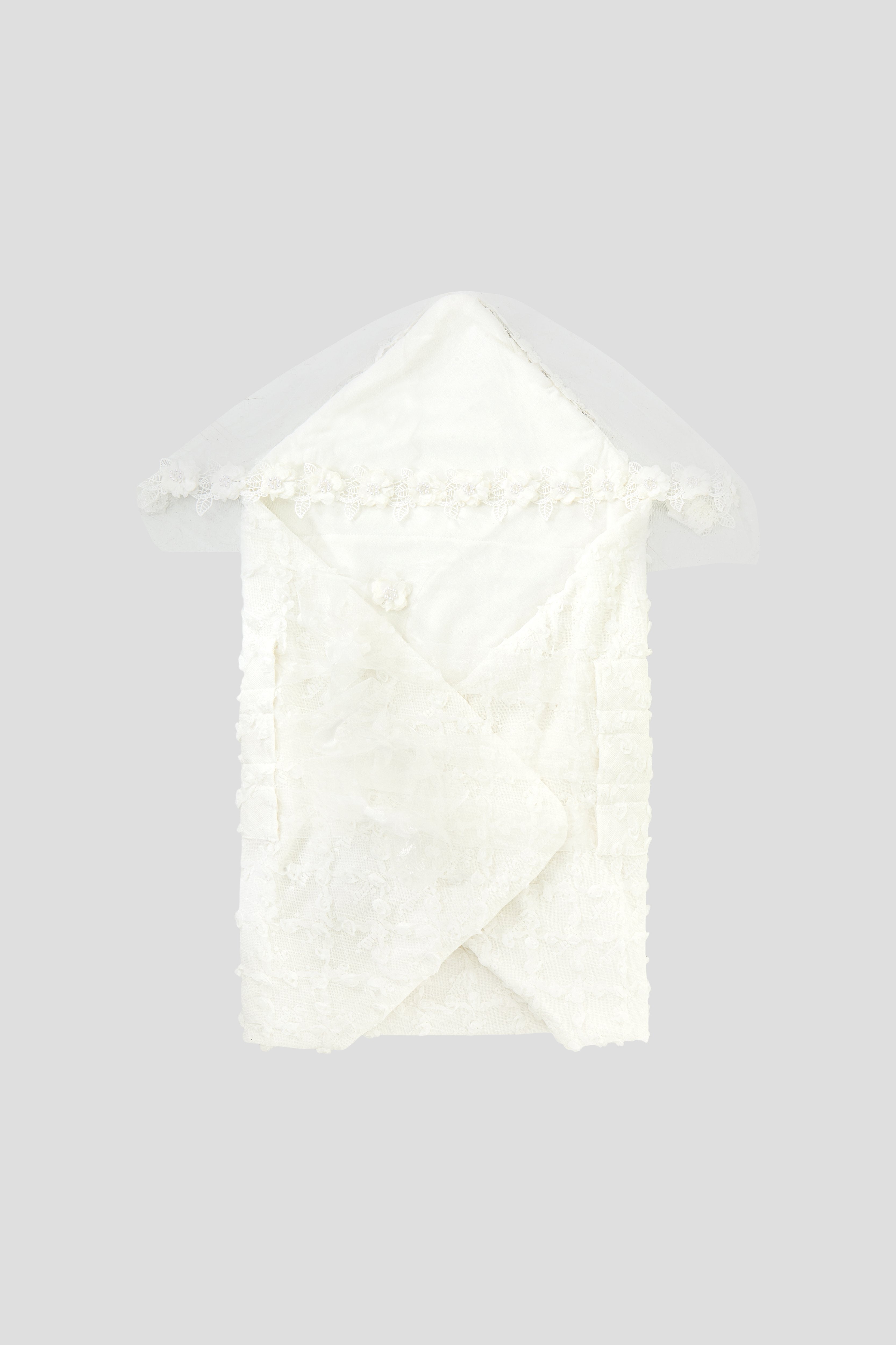 Elegant Transformer Blanket with Decor