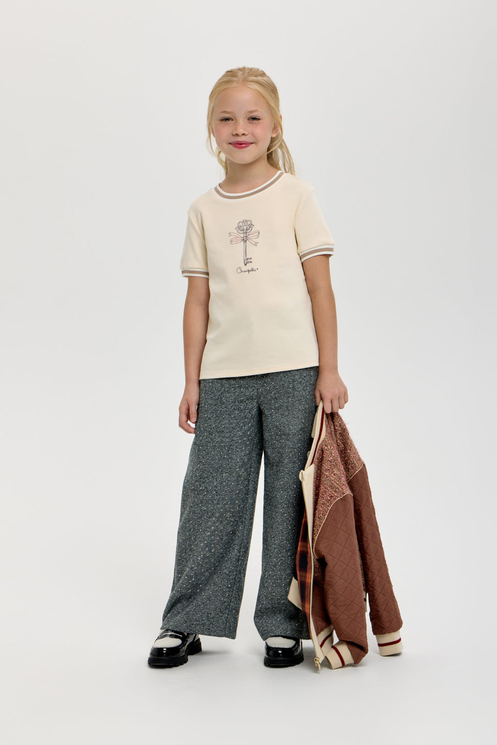 Elegant T-Shirt With stylish print