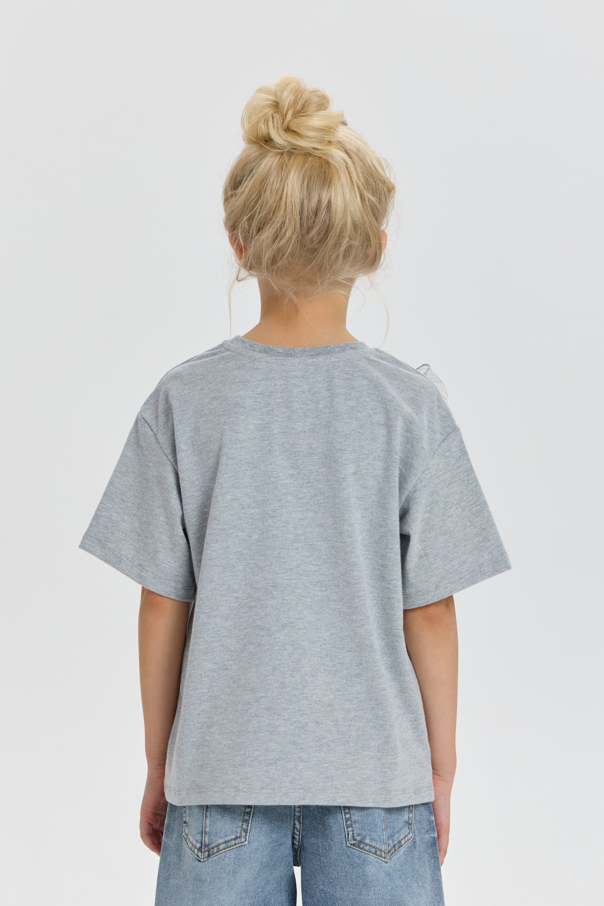 Bow and Pearls Decorated T-shirt