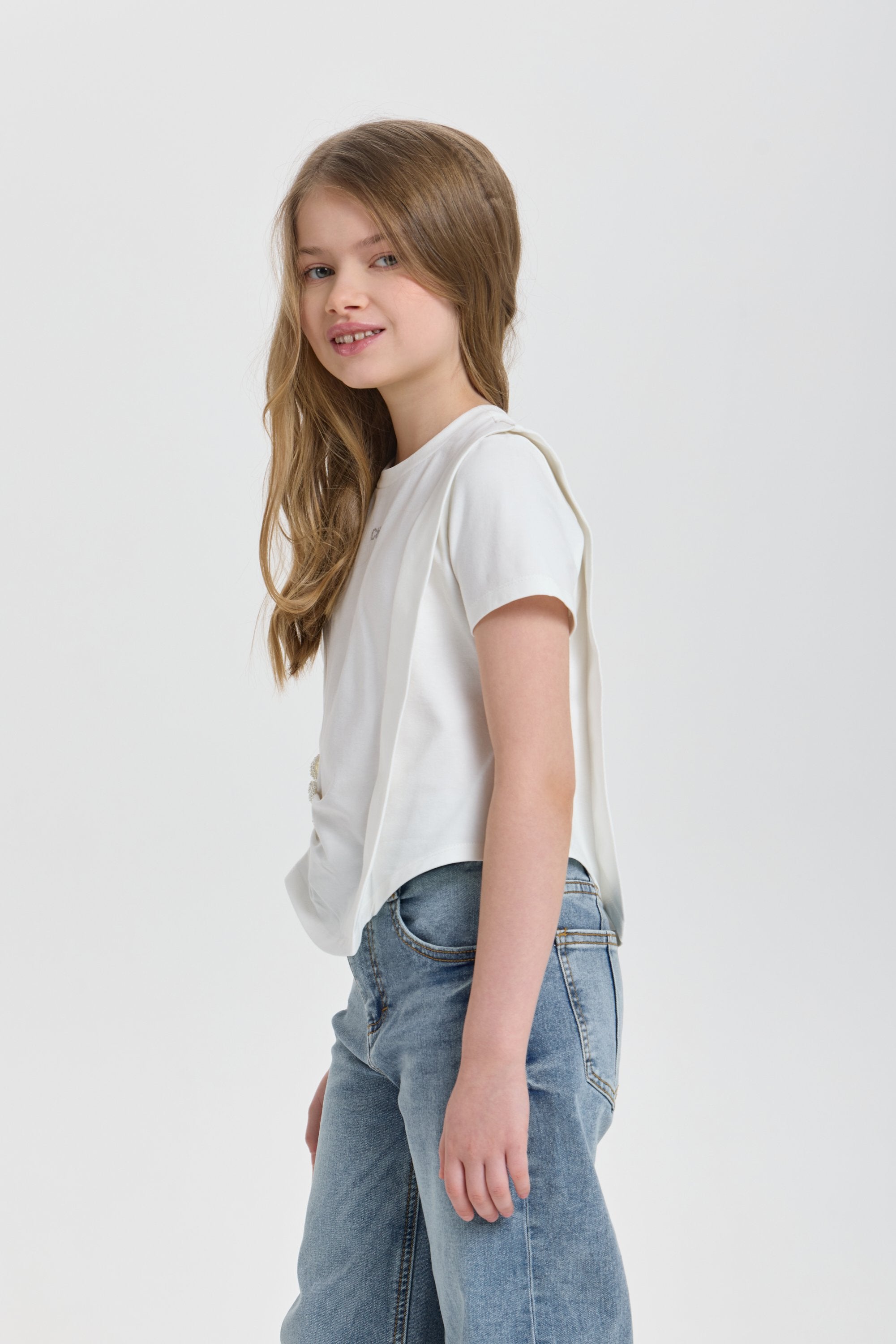 3D flower Asymmetry T-shirt