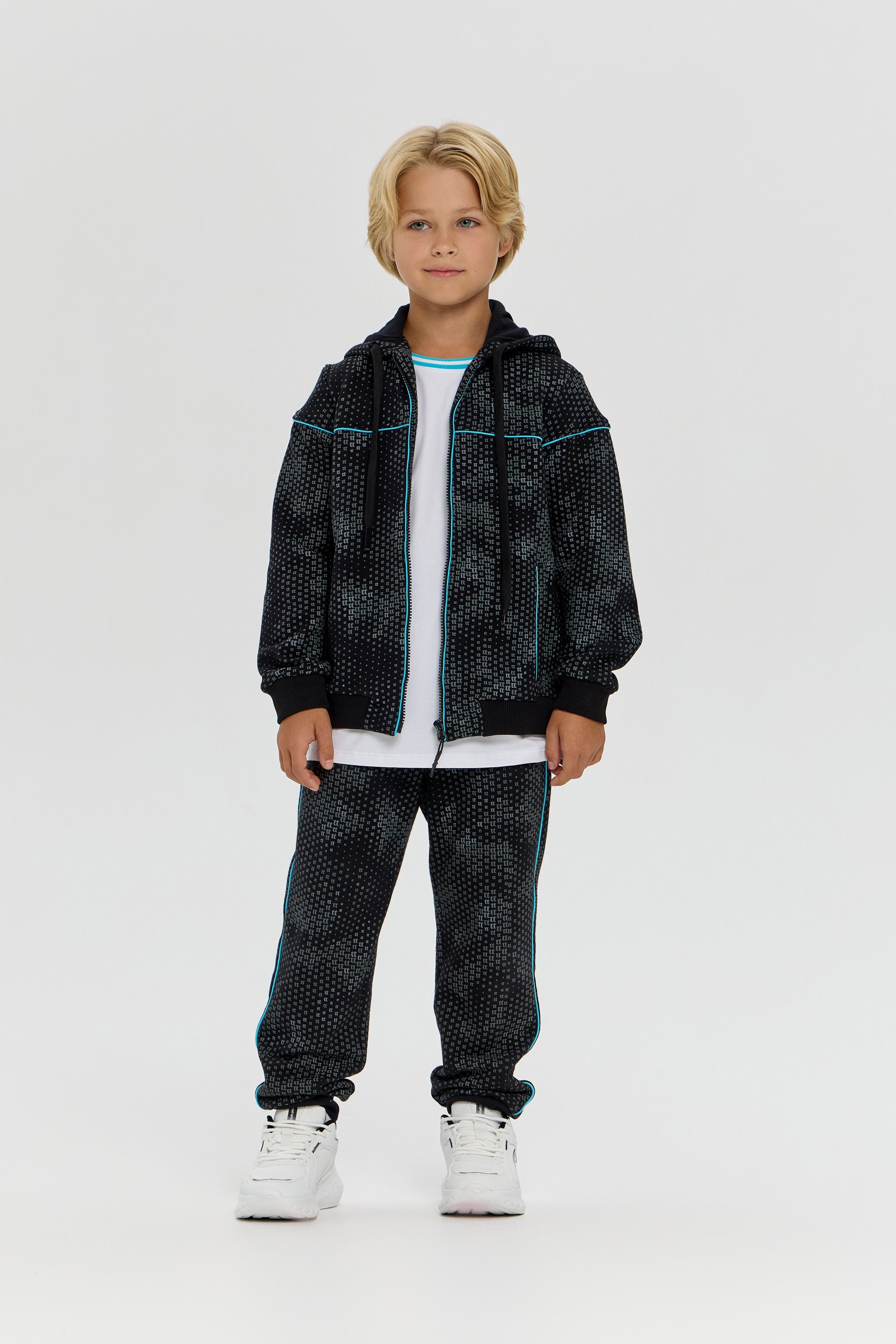 Printed Tracksuit for active kids