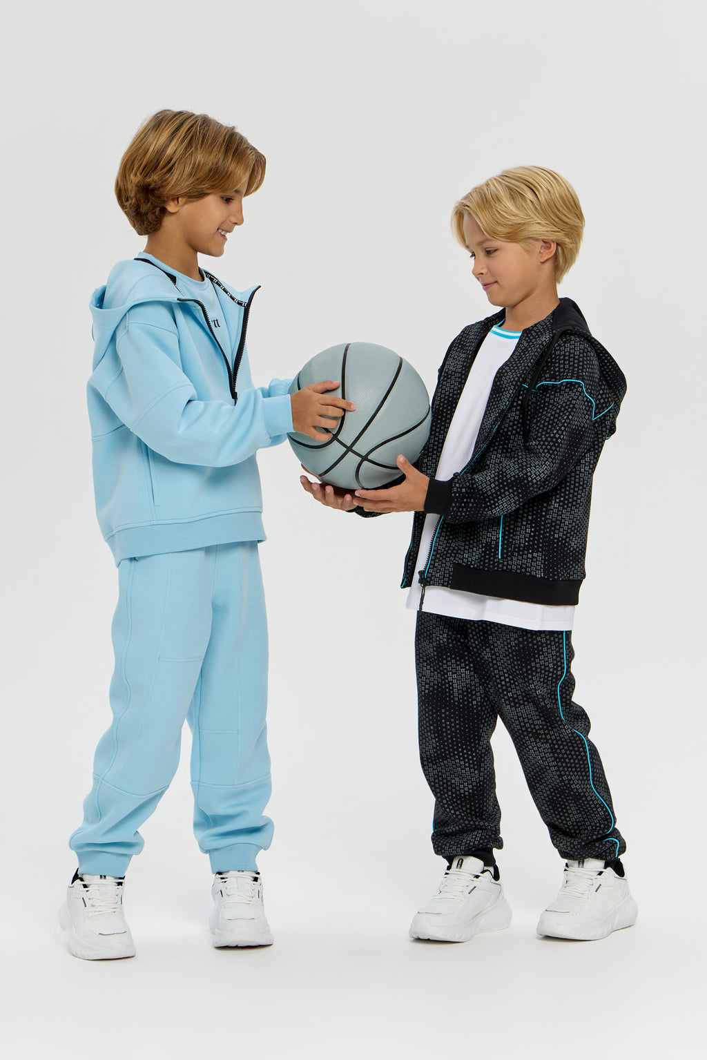 Sky blue Tracksuit (hoodie and pants) for kids