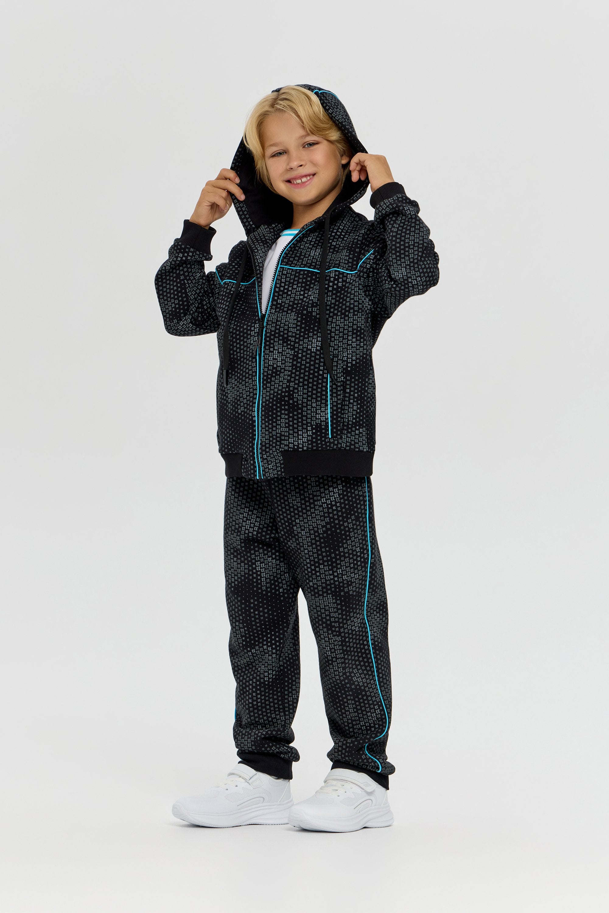 Printed Tracksuit for active kids