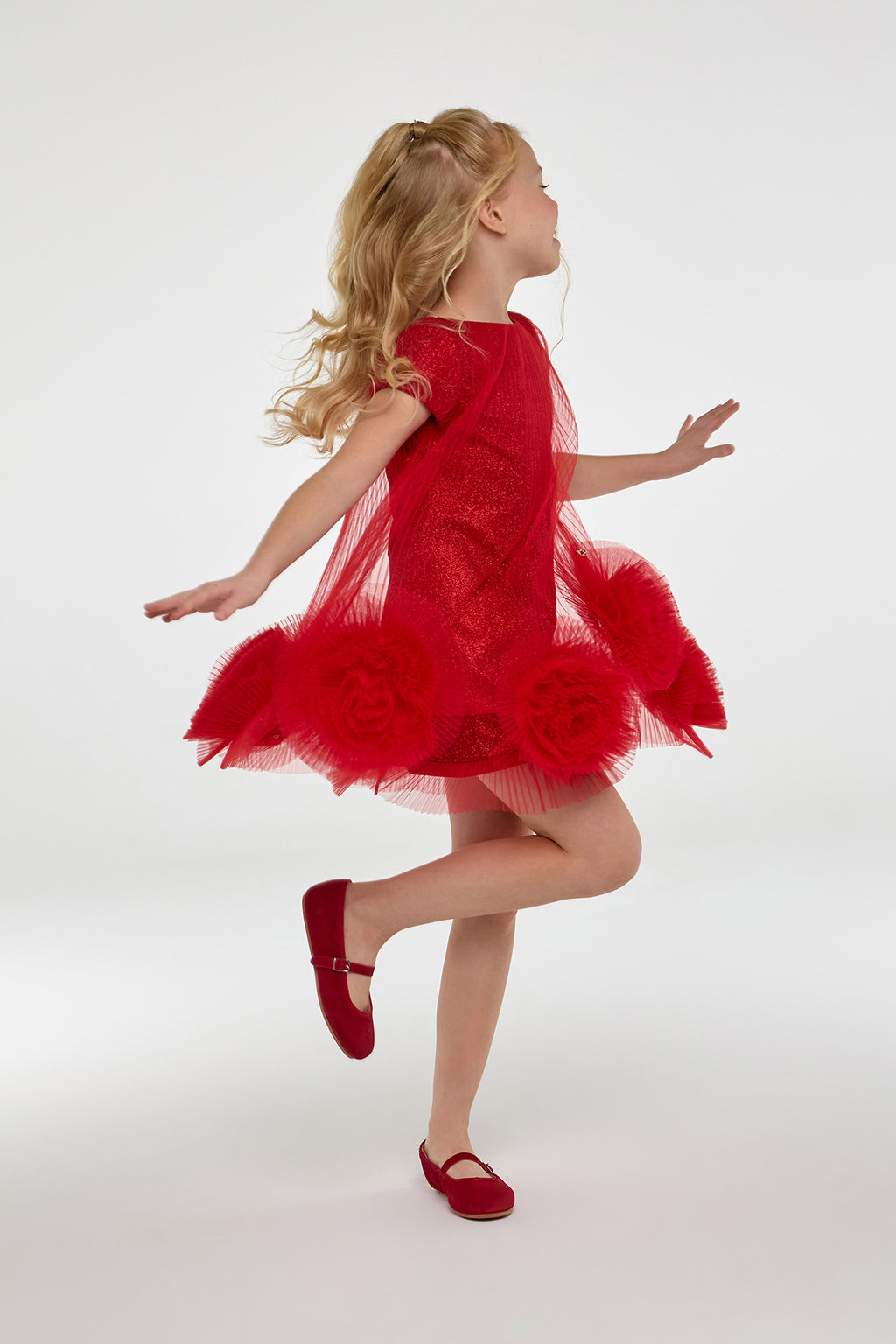 Dress with 3D flowers