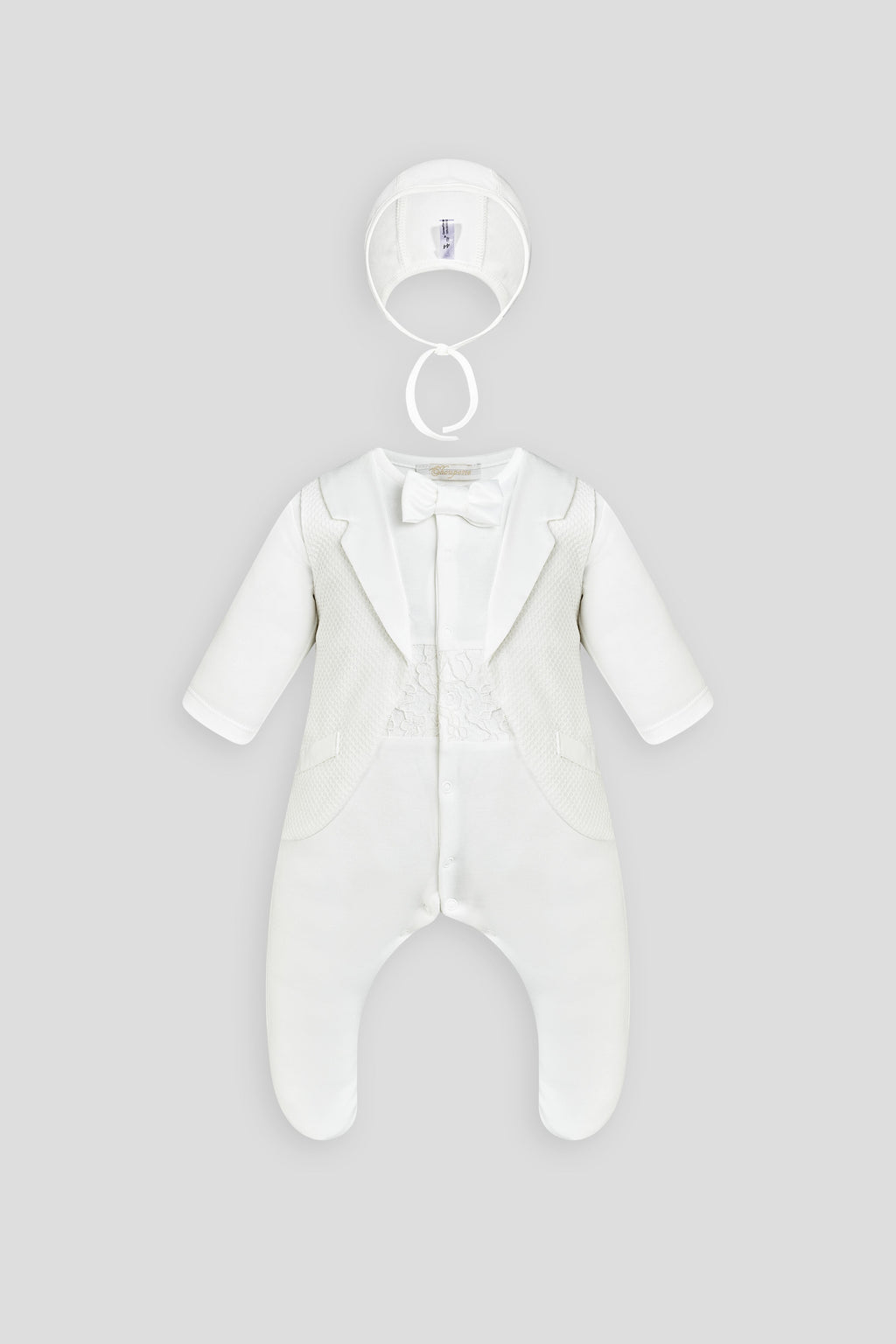 Smart set (overalls and bonnet)