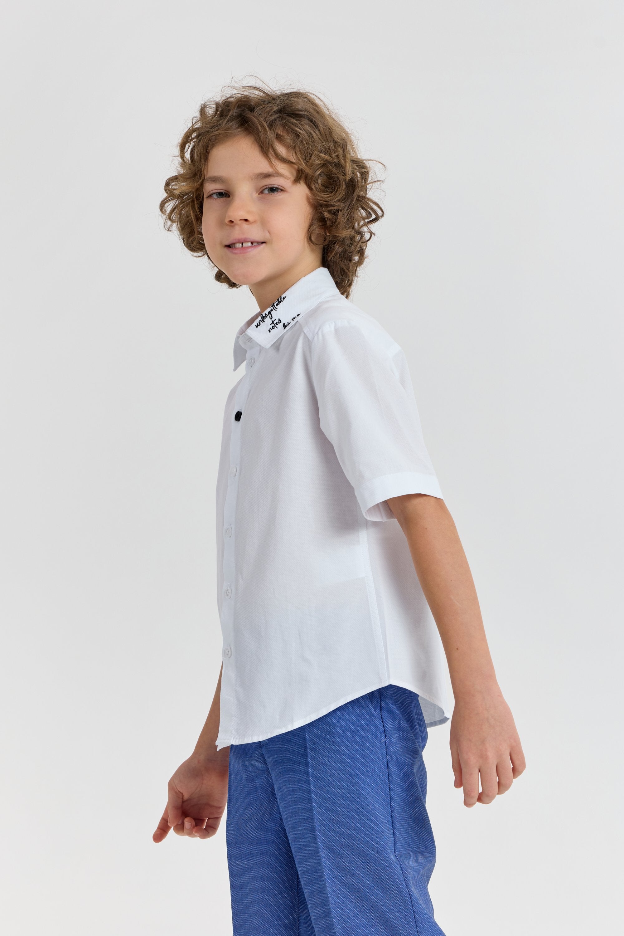 Elegant Polo Shirt with Print on Collar
