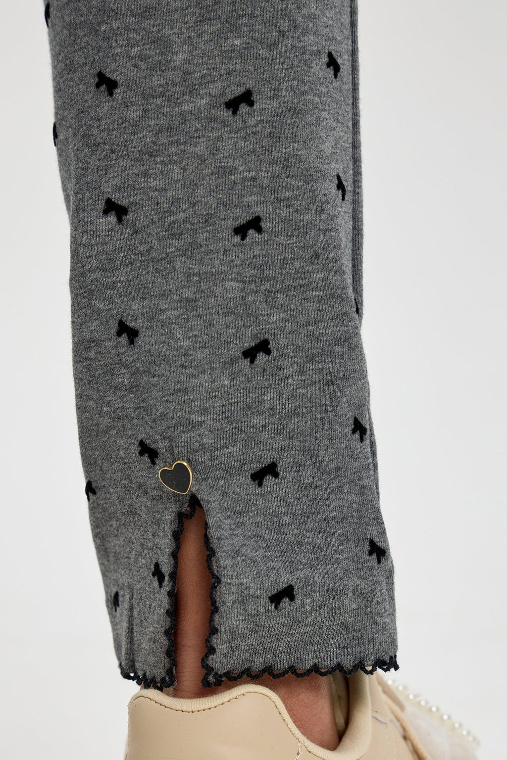 Smart Pants with Bows