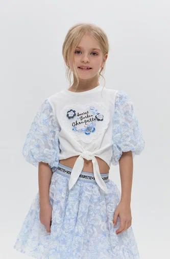 T-shirt with decoration