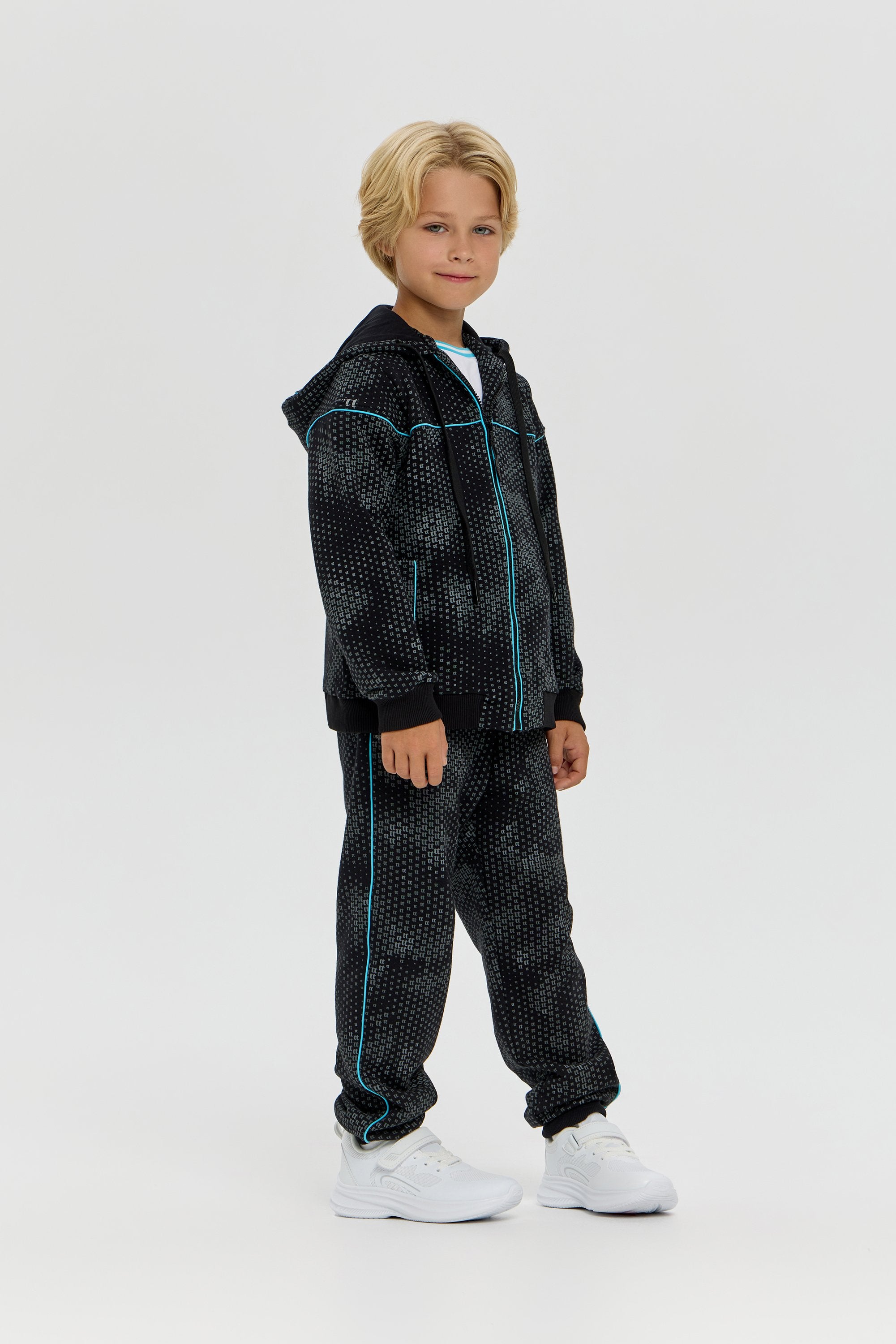 Printed Tracksuit for active kids