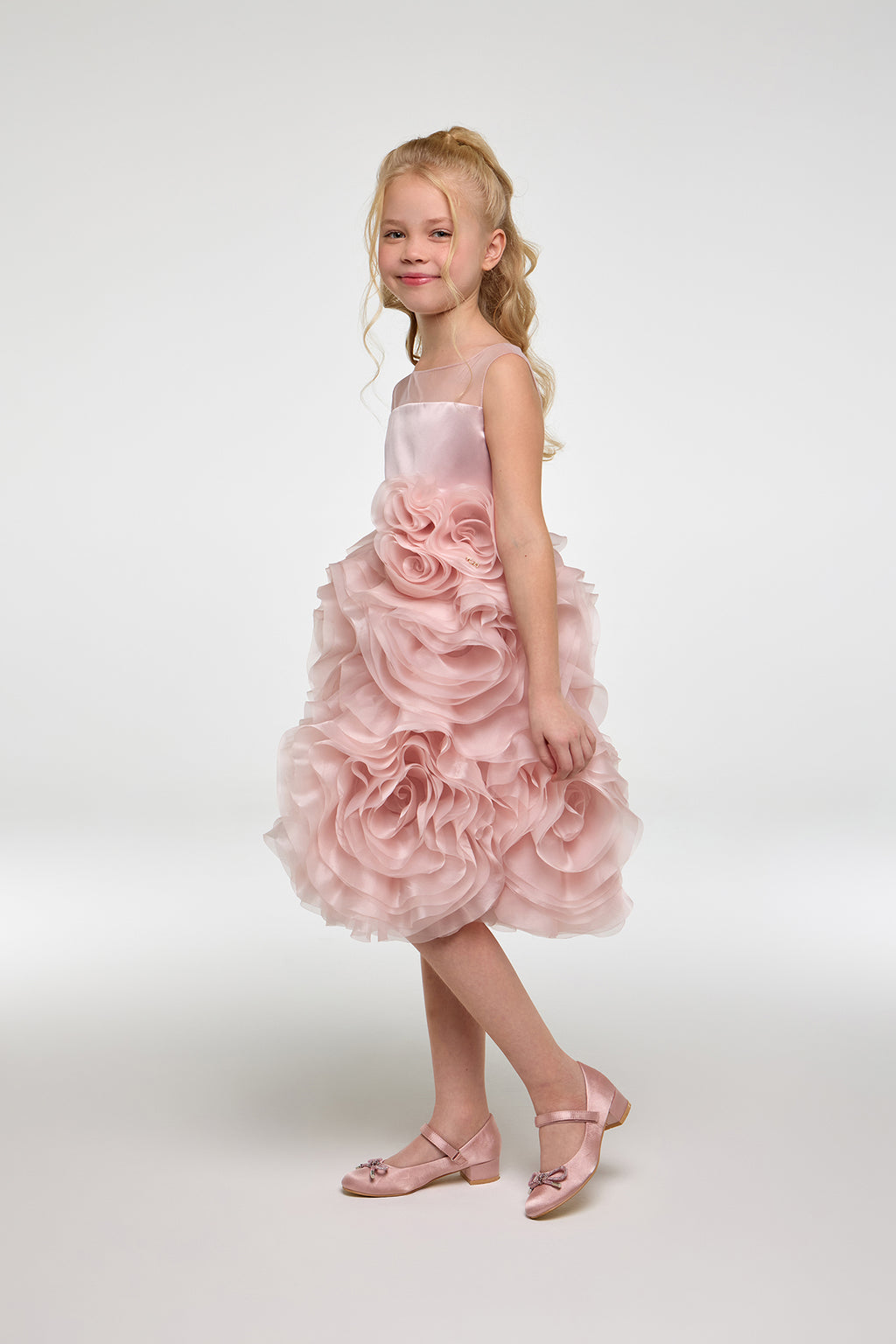 Elegant 3D Roses Decorated Dress