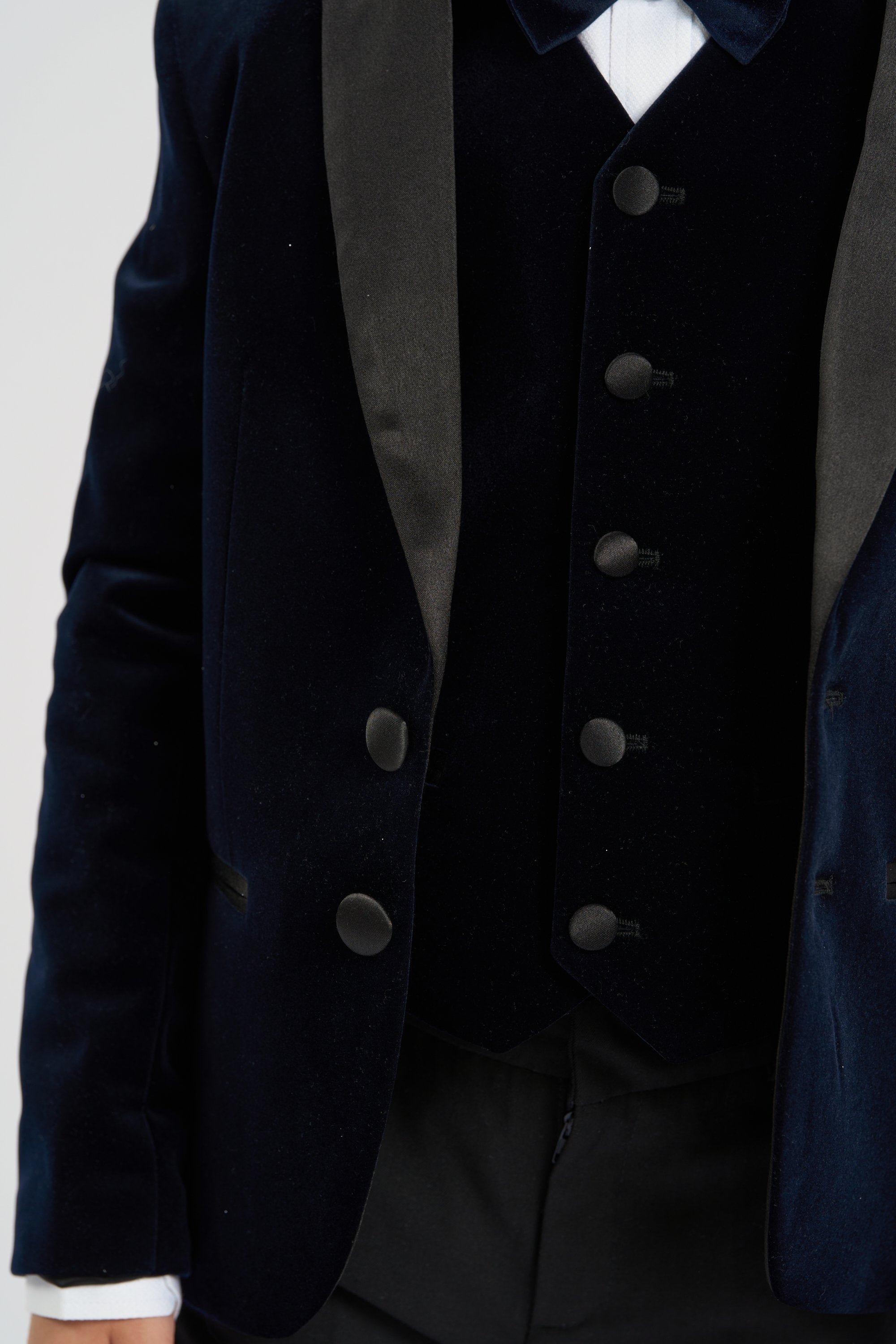 Elegant Velvet Tuxedo Blazer