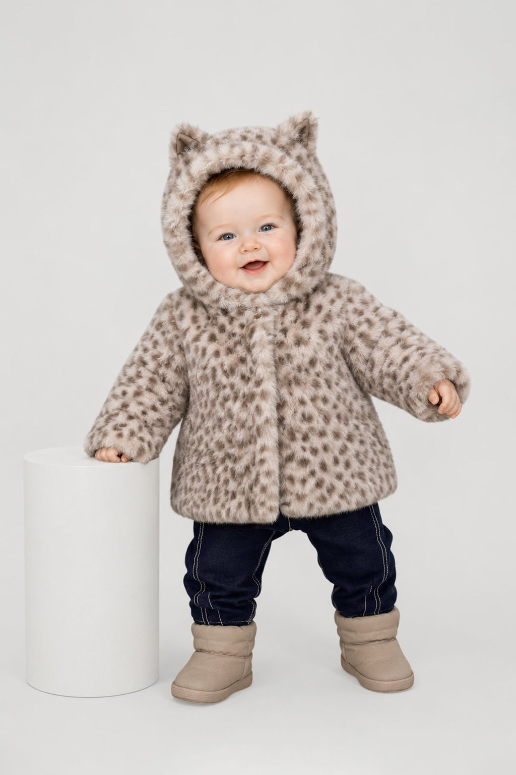 Beautiful Leopard Faux Fur Jacket for baby girl