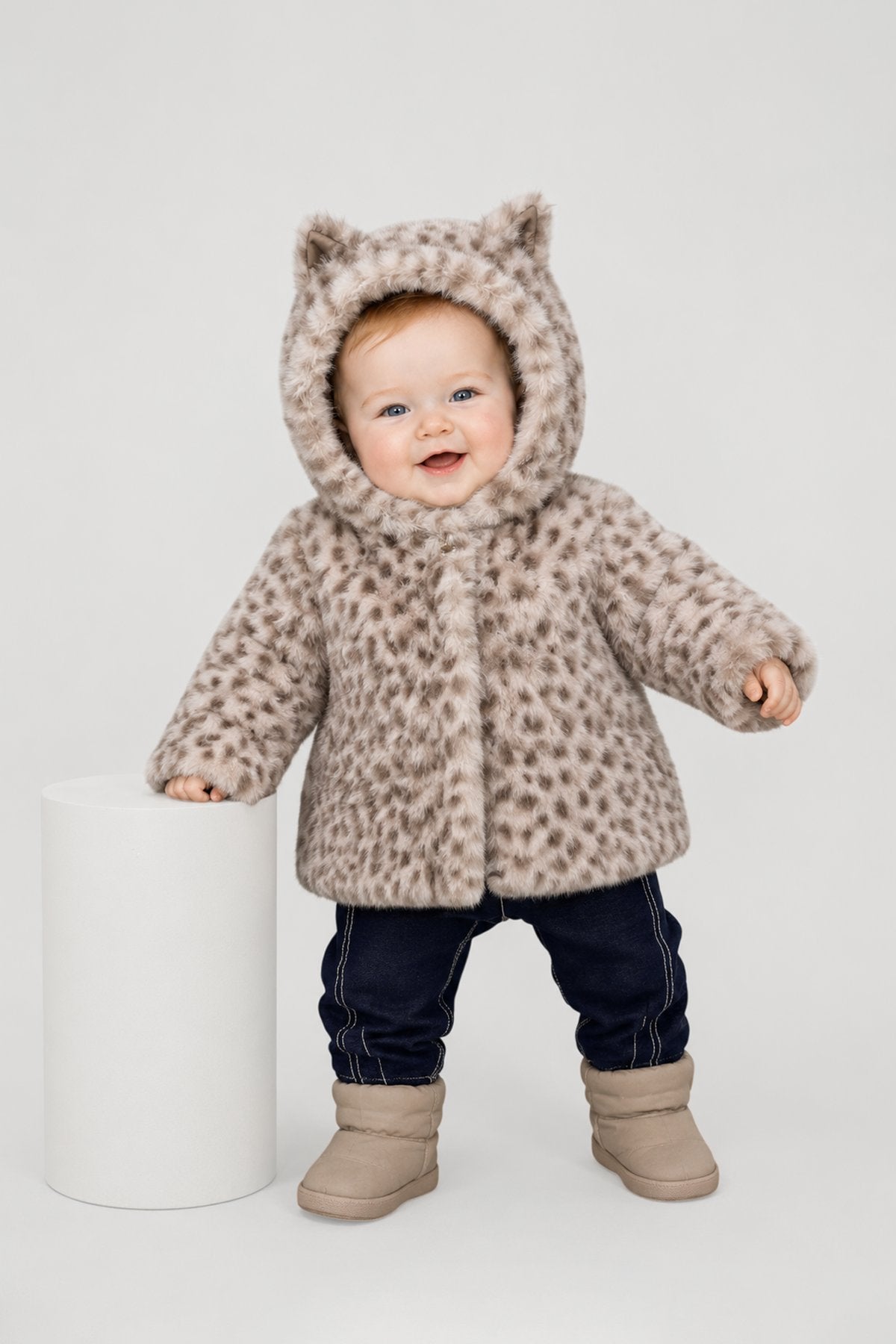 Beautiful Leopard Faux Fur Jacket for baby girl
