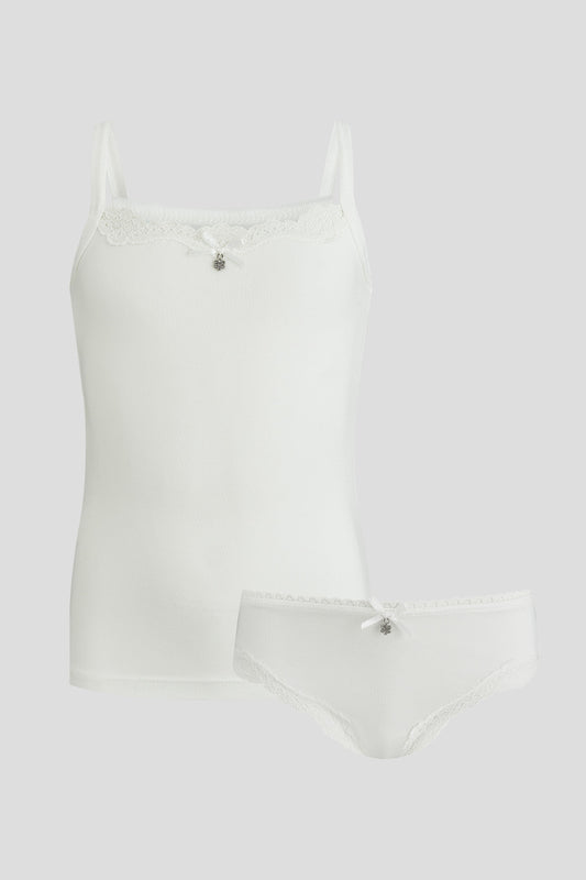Undershirt and briefs for girls