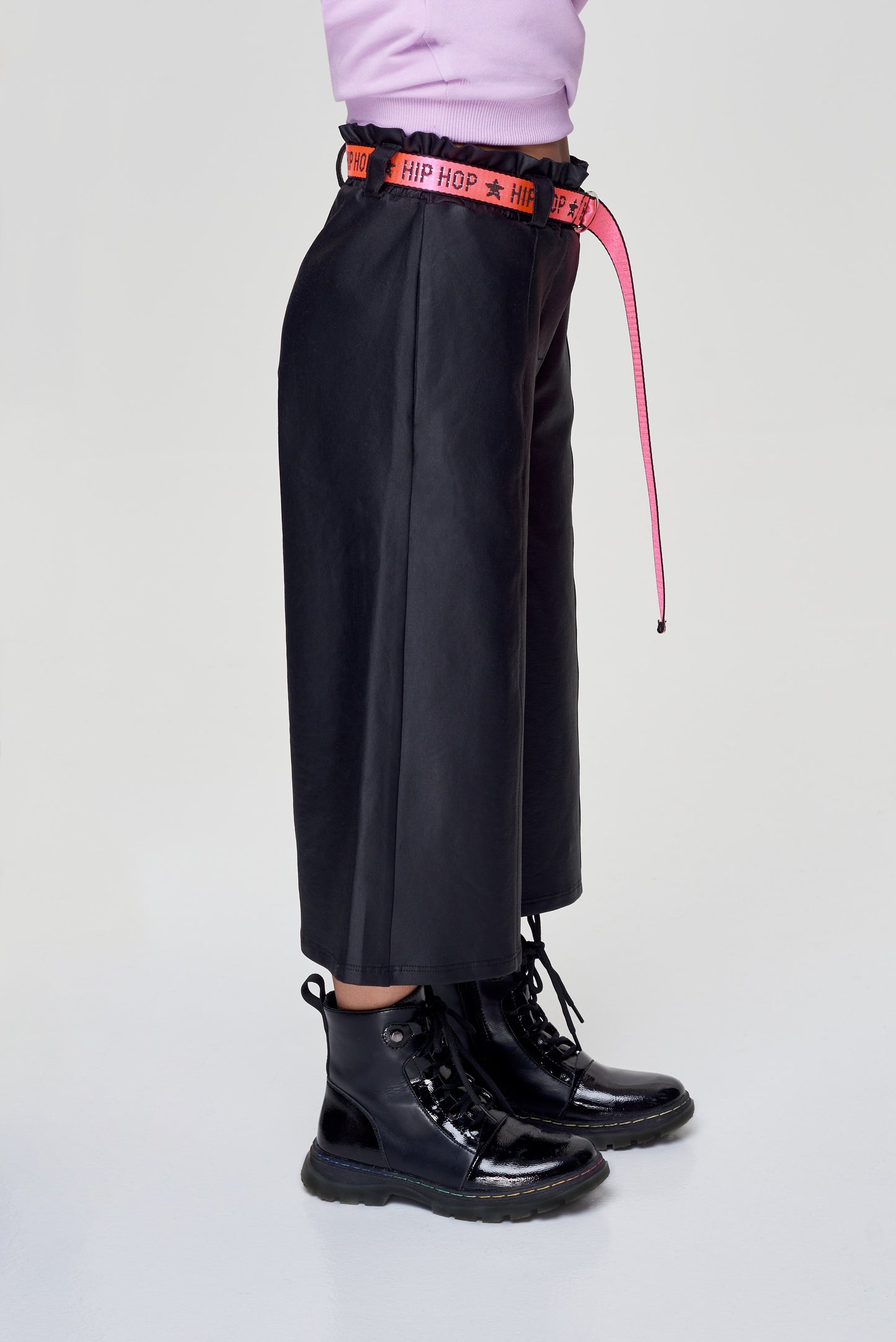 Leather Effect Knitted Cullotes Pants, black