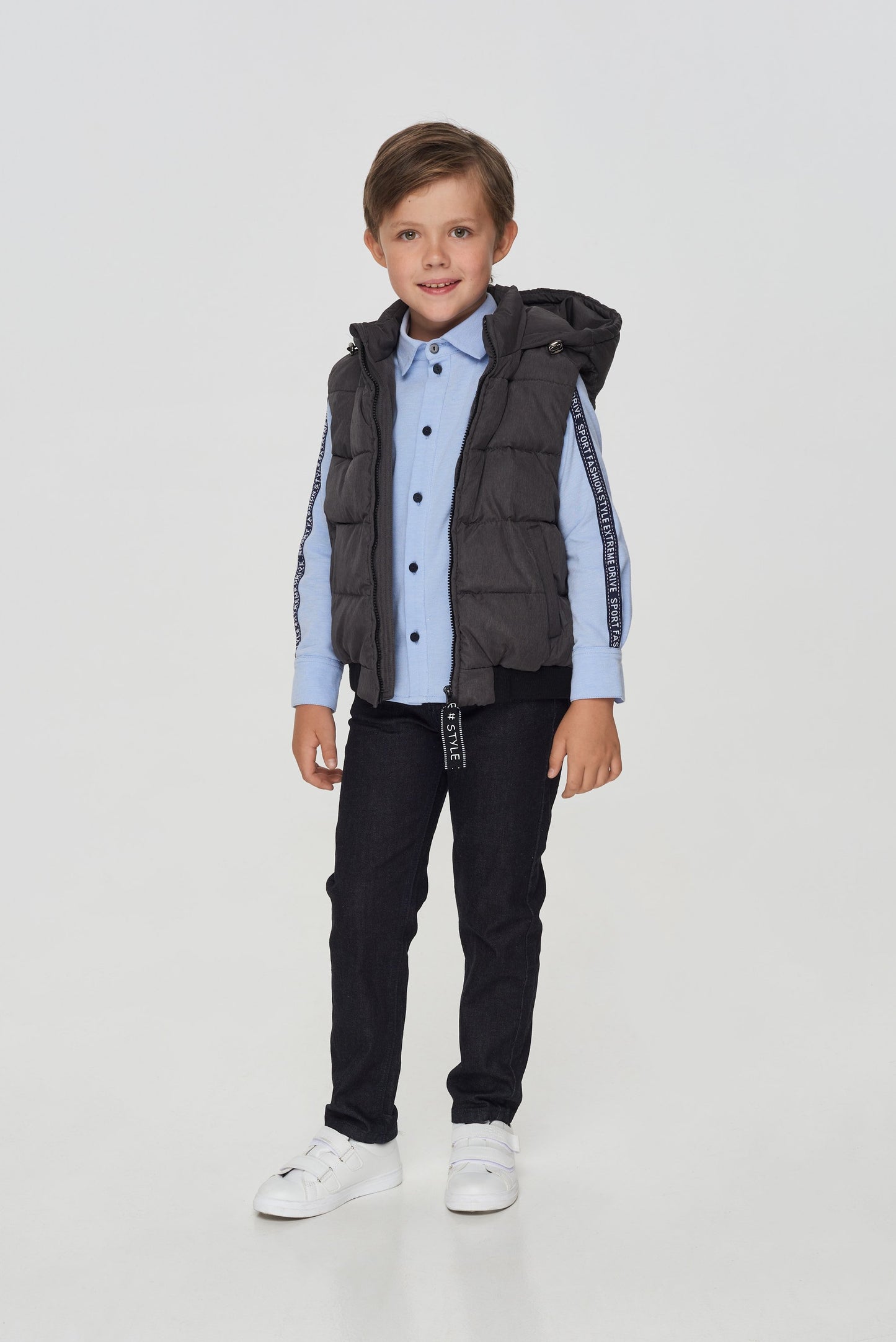 Hooded Quilted Sleeveless Jacket, grey melange.