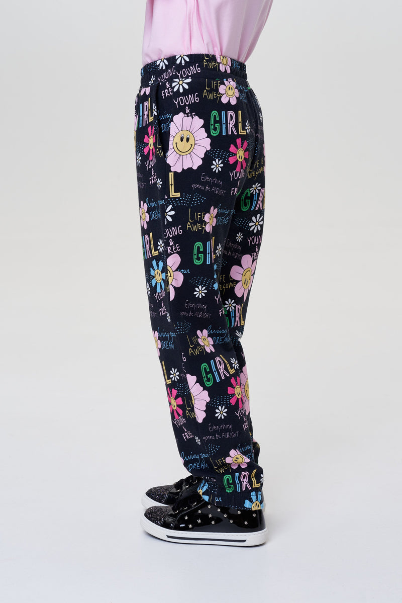 Tracksuit ( Sweatshirt and sweatpants)